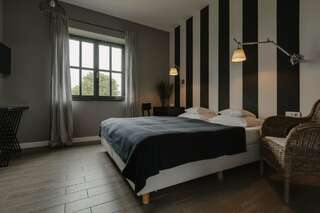 Отели типа «постель и завтрак» Villa Antiqua Рацибуж Двухместный номер с 1 кроватью или 2 отдельными кроватями-29